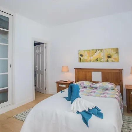 Violetta - Delightful 2 Bedroomed Villa *